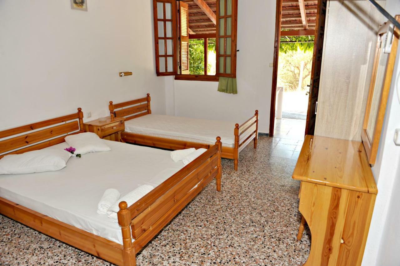 Studios Dimitris Giatras Zakynthos