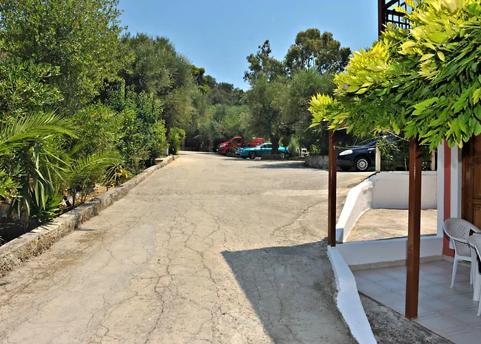Studios Dimitris Giatras